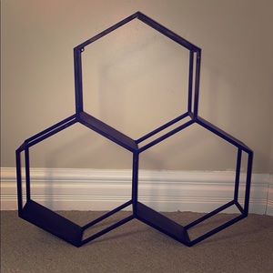 Item did not match home decor.